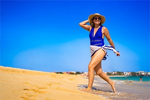 The Bikini Incision Hip Replacement: A Discreet Option With Real Clinical Benefits